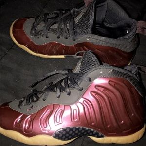 Burgundy Nike foams